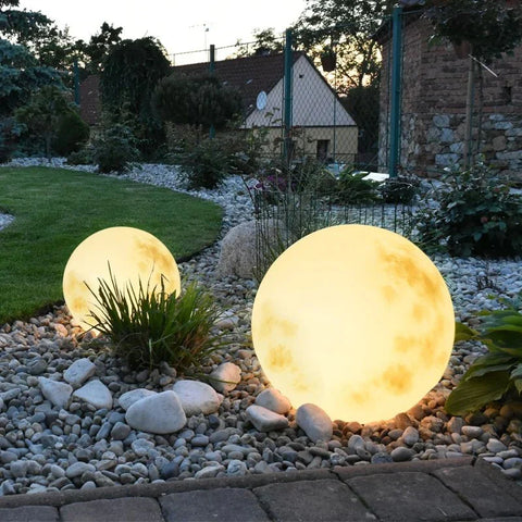 Moon Shaped LED Outdoor Garden Lamp with USB Charging and Warm White Light