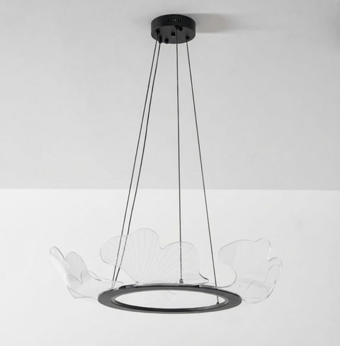 Sea Chandelier with Illuminated Leaf and Scallop Design