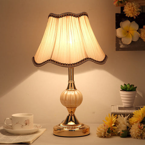 Table Lamp with Traditional Floral Shade