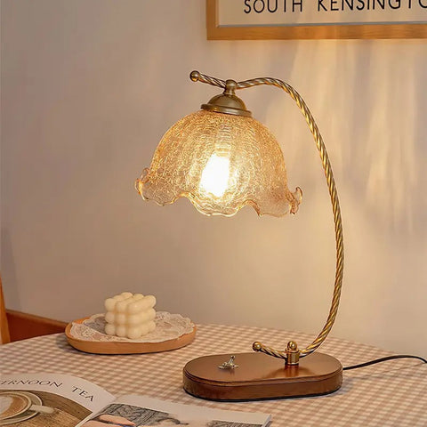 Flower Glass Shade Table Lamp