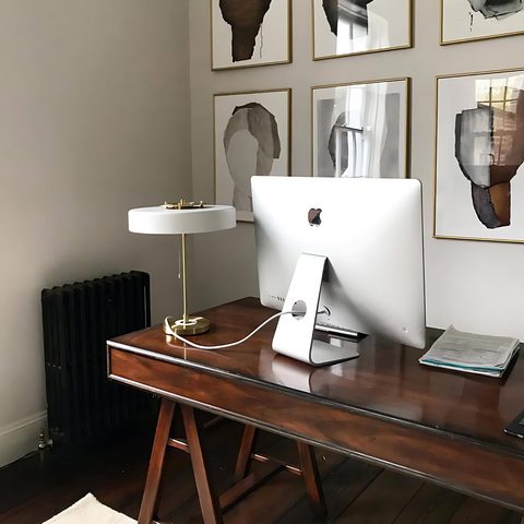 Table Lamp with Metal Drum Shade and Pull-Chain Switch