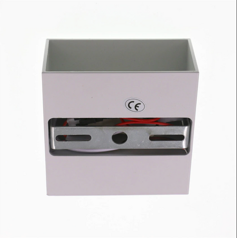 LED Cube Wall Light with Aluminum Body and Up and Down Illumination