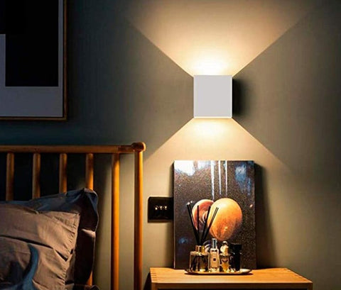 LED Cube Wall Light with Aluminum Body and Up and Down Illumination