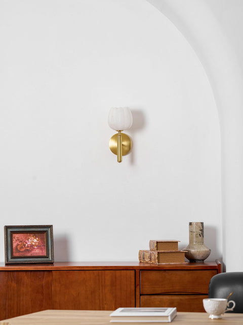 Mian Alabaster Flower Wall Lamp with Brass Frame
