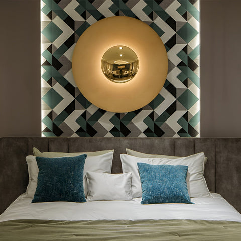 Round Iron LED Wall Lamp with Modern Minimalist Design and Multiple Size Options