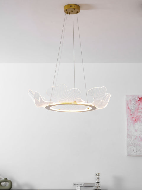 Sea Chandelier with Illuminated Leaf and Scallop Design