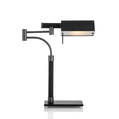 Modern Metal Floor Lamp with Adjustable Horizontal Lamp Head