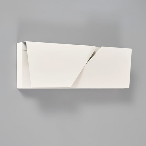 Wall Light with Geometric Aluminum Relief and Integrated LED