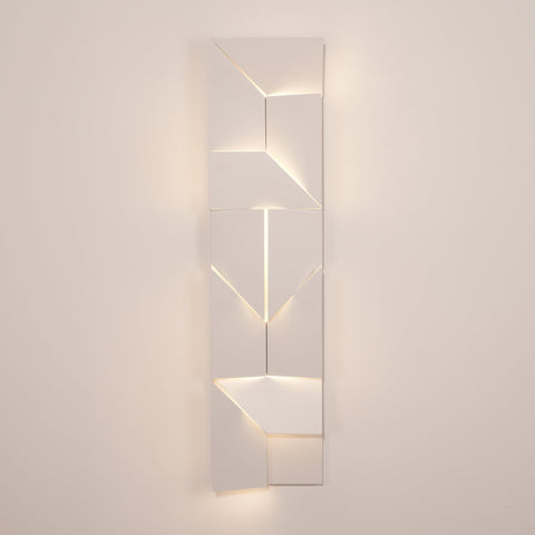 Wall Light with Geometric Aluminum Relief and Integrated LED