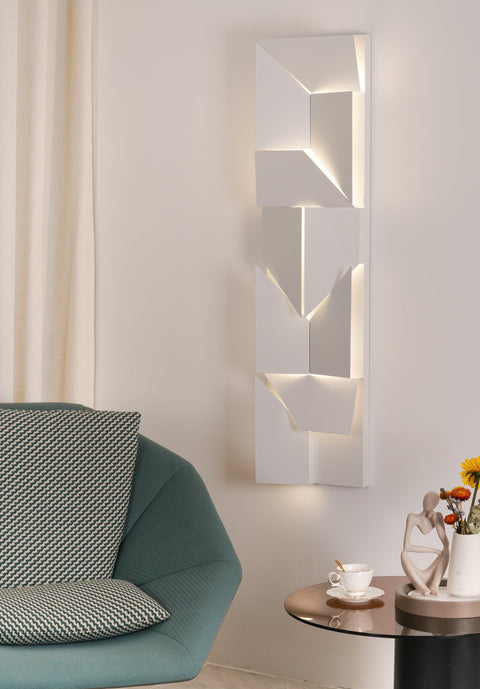 Wall Light with Geometric Aluminum Relief and Integrated LED