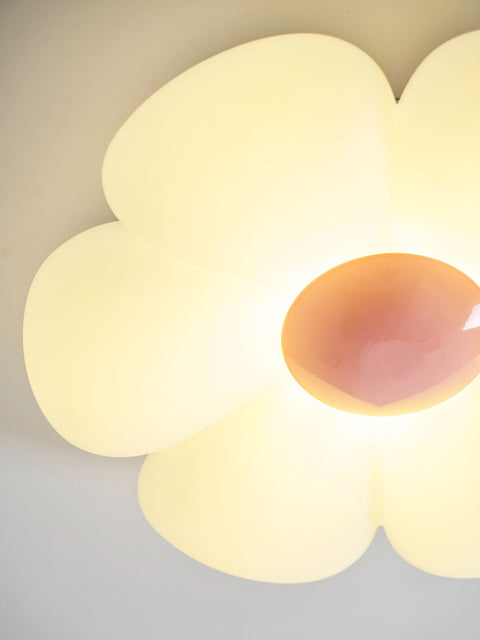 Blooming Flower Ceiling Lamp with Six-Petal Design