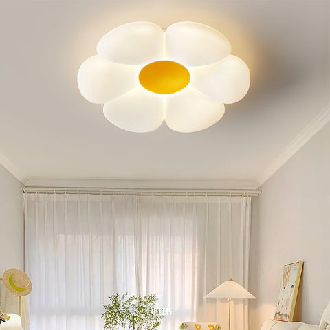 Blooming Flower Ceiling Lamp with Six-Petal Design
