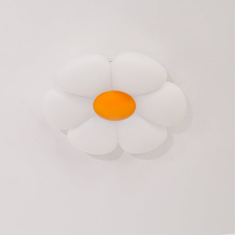 Blooming Flower Ceiling Lamp with Six-Petal Design
