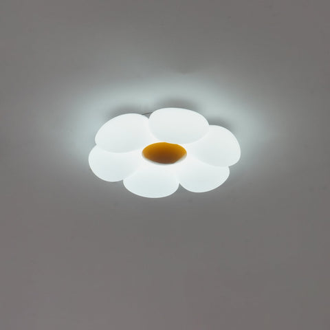Blooming Flower Ceiling Lamp with Six-Petal Design